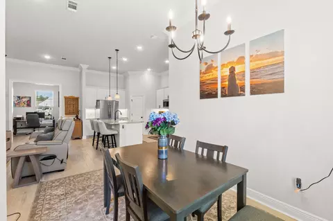 Dining - 132 E Tweet St, Freeport, FL 32439 photo 2 of 2