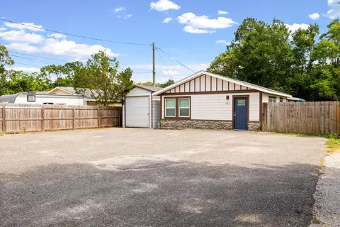 423 Green Acres Rd, Fort Walton Beach, FL 32547