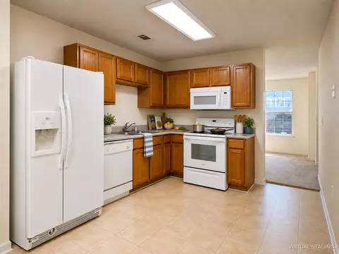 Kitchen - 232 Swaying Pine Ct, Crestview, FL 32539 photo 2 of 2
