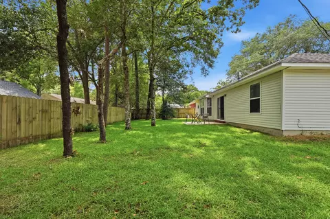 Exterior - 2806 Wilson Ln, Crestview, FL 32539 photo 4 of 7