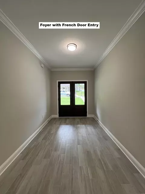 Entry Way - 2668 Brodie Ln, Crestview, FL 32536 photo 1 of 1