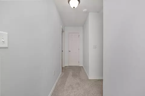 Entry Way - 609 Edney Ave, Crestview, FL 32536 photo 2 of 2