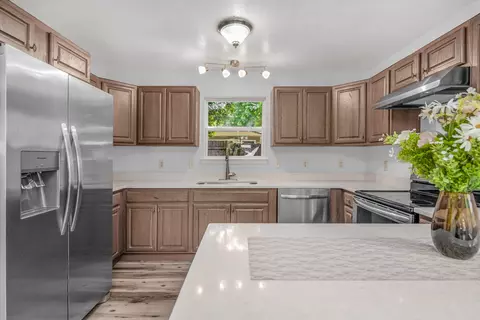 Kitchen - 609 Edney Ave, Crestview, FL 32536 photo 1 of 3