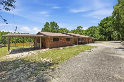 Exterior - 2897 Adams Rd, Crestview, FL 32536 photo 2 of 18