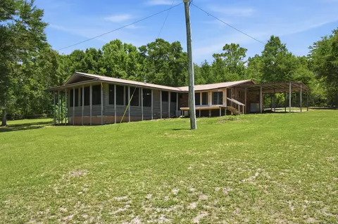 Exterior - 2897 Adams Rd, Crestview, FL 32536 photo 3 of 18