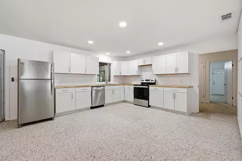 Kitchen - 2897 Adams Rd, Crestview, FL 32536 photo 1 of 5