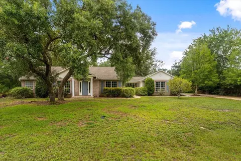 6689 Bryant St, Navarre, FL 32566