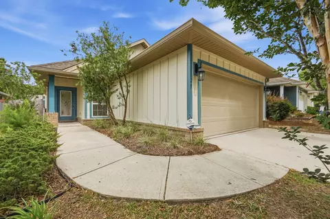 292 S Marsh Lndg, Freeport, FL 32439