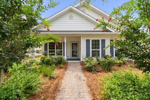 420 Fanny Ann Way, Freeport, FL 32439