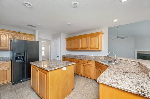 1925 Hidden Springs Dr, Baker, FL 32531 photo 3