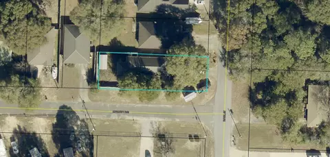 View/Area - 5530 Royal St, Crestview, FL 32539 photo 3 of 3