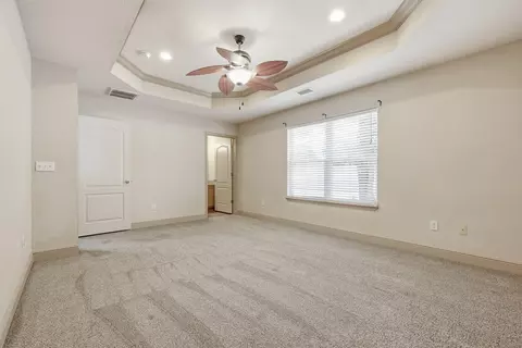 Bedroom - 5530 Royal St, Crestview, FL 32539 photo 8 of 9