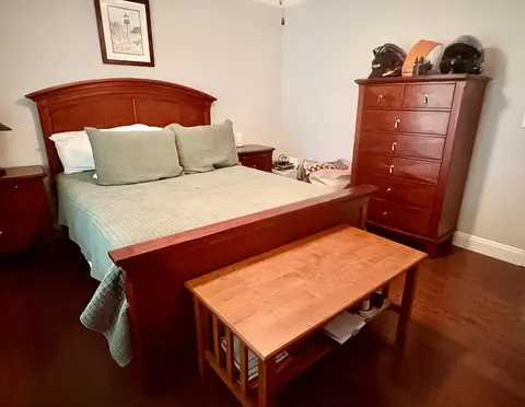 Bedroom - 103 E Capri Cv, Niceville, FL 32578 photo 3 of 5