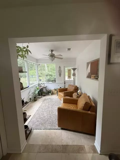 Entry Way - 103 E Capri Cv, Niceville, FL 32578 photo 3 of 3