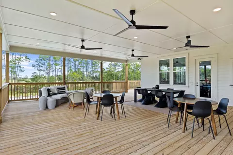 Exterior - 518 E Tweet St, Freeport, FL 32439 photo 20 of 31