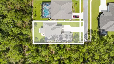 View/Area - 518 E Tweet St, Freeport, FL 32439 photo 4 of 21