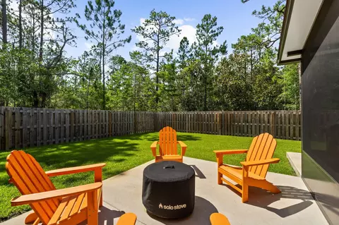 Exterior - 518 E Tweet St, Freeport, FL 32439 photo 10 of 31