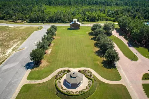 View/Area - 518 E Tweet St, Freeport, FL 32439 photo 20 of 21