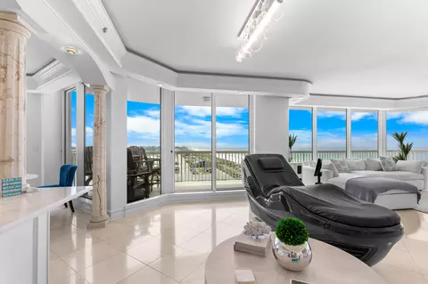 15400 Emerald Coast Pkwy #801, Destin, FL 32541