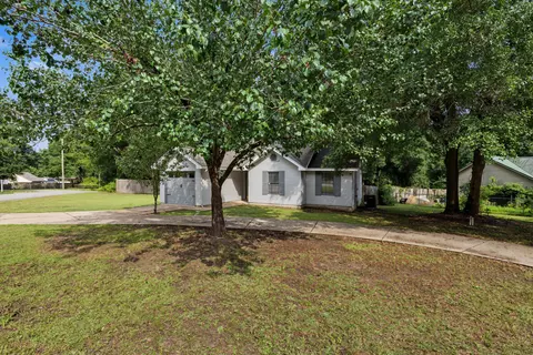 2501 Sunset Dr, Crestview, FL 32536 photo 2