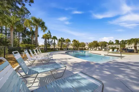 406 Date Palm Ln, Freeport, FL 32439 photo 6