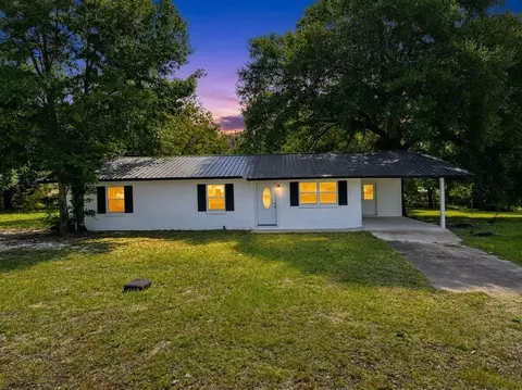 49 Fredrick Dr, Defuniak Springs, FL 32433
