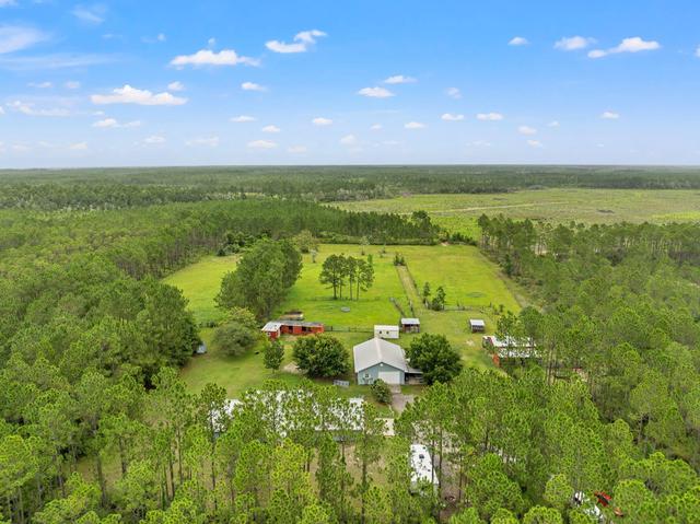 9140 Steel Field Rd, Panama City Beach, FL 32413