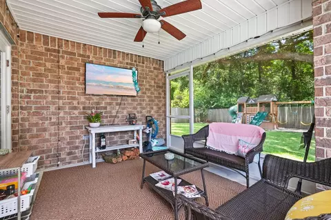 Exterior - 5976 Milan Dr, Pace, FL 32571 photo 15 of 17