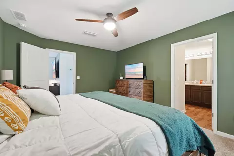 Bedroom - 5976 Milan Dr, Pace, FL 32571 photo 4 of 8