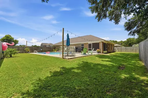Exterior - 5976 Milan Dr, Pace, FL 32571 photo 10 of 17
