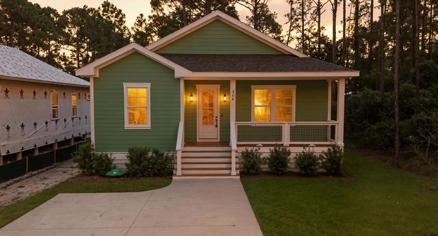 298 S 2nd St, Santa Rosa Beach, FL 32459