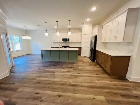 36 Madiera Dr, Freeport, FL 32439