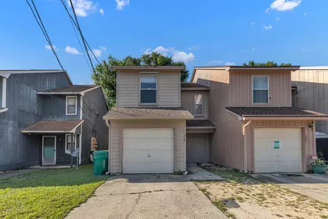 314 Olympia Ct, Fort Walton Beach, FL 32547