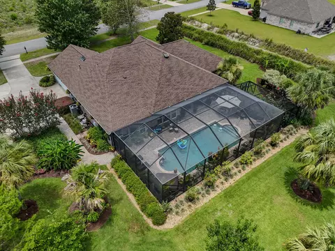 View/Area - 69 Fairway Xing, Freeport, FL 32439 photo 10 of 12