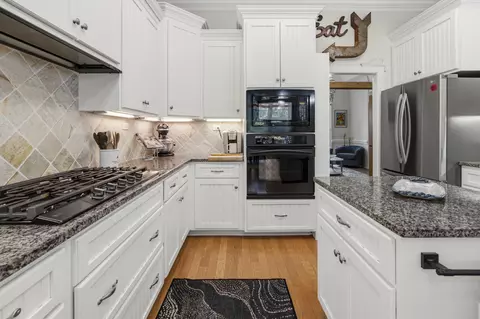 Kitchen - 69 Fairway Xing, Freeport, FL 32439 photo 1 of 9