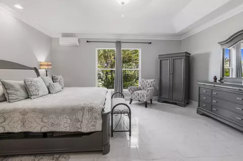 Bedroom - 69 Fairway Xing, Freeport, FL 32439 photo 6 of 6