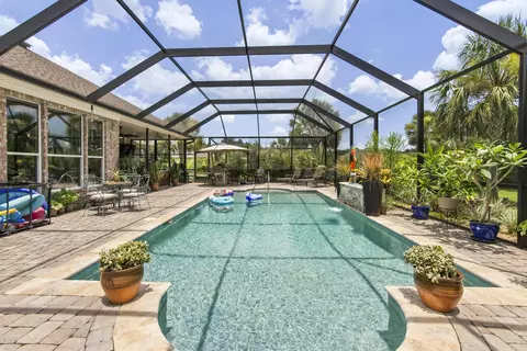 69 Fairway Xing, Freeport, FL 32439