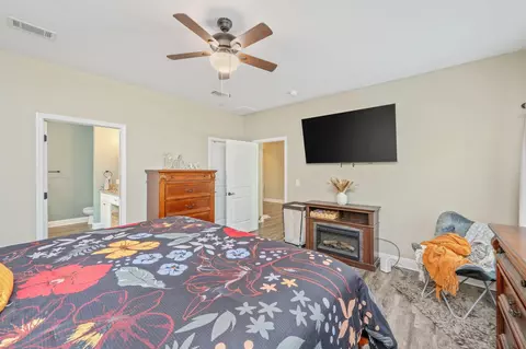 Bedroom - 176 Seneca Trl, Crestview, FL 32536 photo 3 of 7