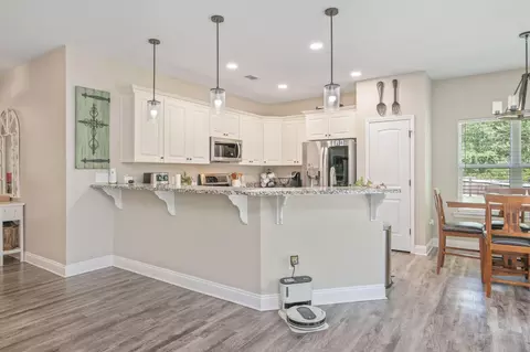 Entry Way - 176 Seneca Trl, Crestview, FL 32536 photo 6 of 6