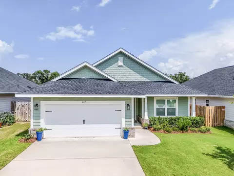 667 Alleyoak Ln, Freeport, FL 32439