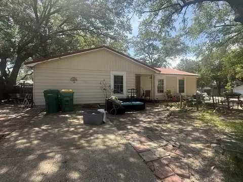 301 Goldenrod Ct, Niceville, FL 32578