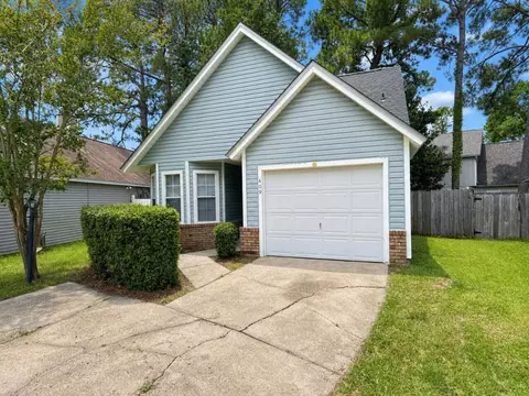 409 Heritage Ct, Fort Walton Beach, FL 32547