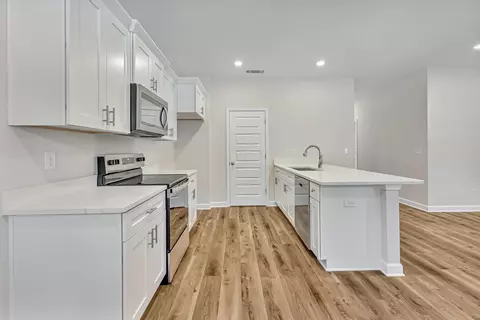 290 Holland St, Crestview, FL 32536 photo 9