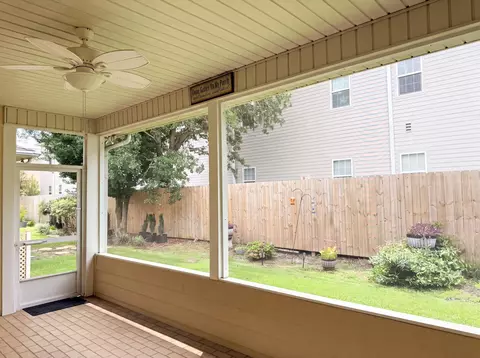 Exterior - 4204 Jade Loop, Destin, FL 32541 photo 2 of 9