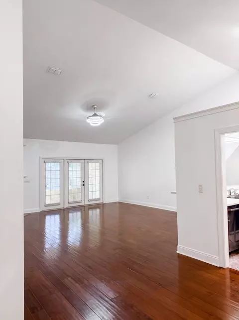 Living - 4204 Jade Loop, Destin, FL 32541 photo 5 of 5