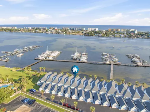 218 SW Miracle Strip Pkwy UNIT F, Fort Walton Beach, FL 32548