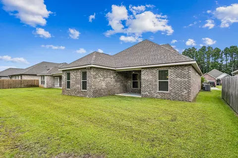 Exterior - 124 E Apollo Ave, Freeport, FL 32439 photo 6 of 9