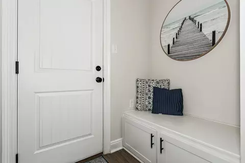Entry Way - 124 E Apollo Ave, Freeport, FL 32439 photo 2 of 2