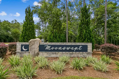 View/Area - 124 E Apollo Ave, Freeport, FL 32439 photo 1 of 7