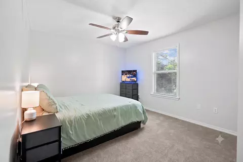 Bedroom - 4761 Connor Dr, Crestview, FL 32539 photo 7 of 7